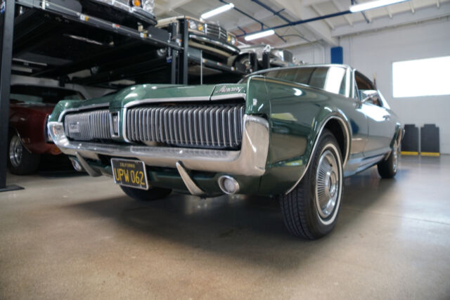 Mercury Cougar 289 V8 2 Door Hardtop 1967 image number 3