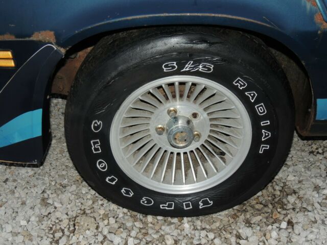 Chevrolet Camaro 1979 image number 15