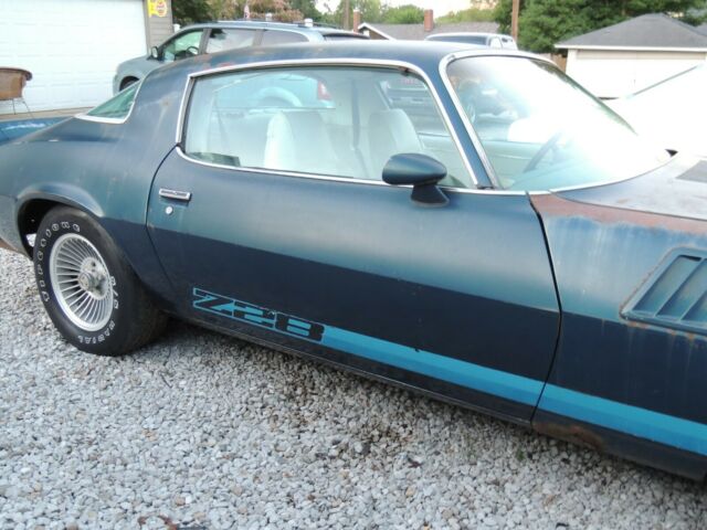 Chevrolet Camaro 1979 image number 26