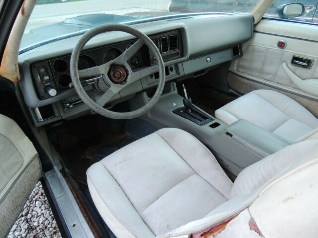 Chevrolet Camaro 1979 image number 43