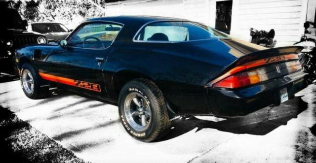 Chevrolet Camaro 1979 image number 19