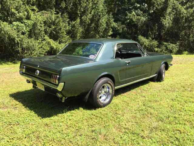 Ford Mustang 1966 image number 20