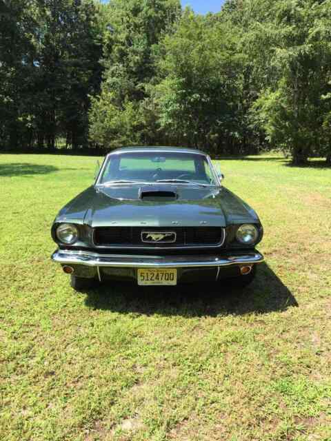 Ford Mustang 1966 image number 22