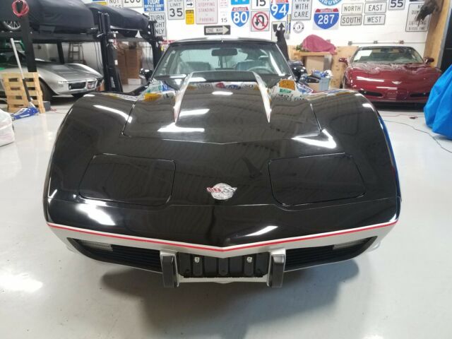 Chevrolet Corvette 1978 image number 19