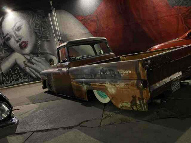 Chevrolet Apache Fleetside Big Window 1959 image number 31