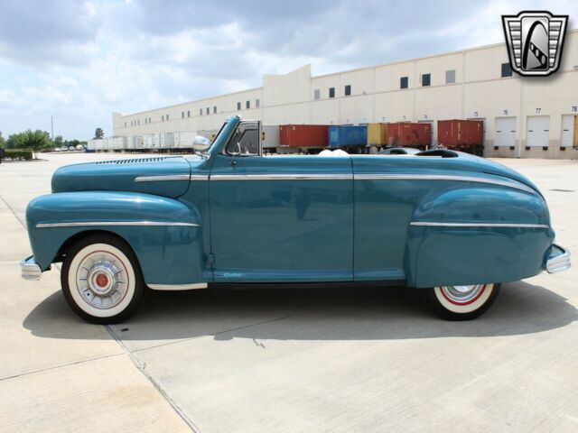 Ford Deluxe 1948 image number 26