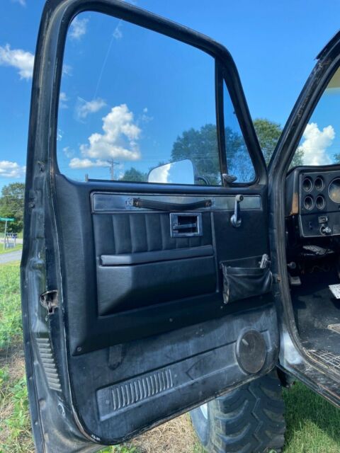 Chevrolet C/K Pickup 1500 1978 image number 33