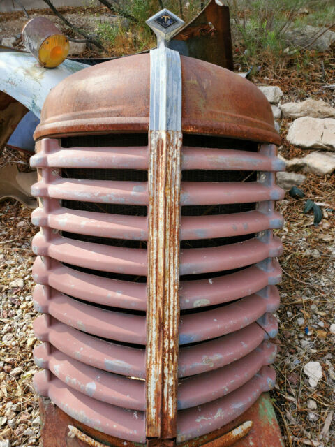 Diamond T 702A 1947 image number 4