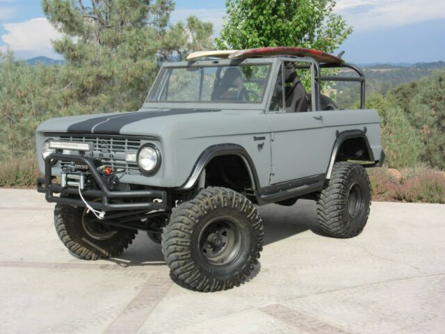Ford Bronco 1966 image number 24