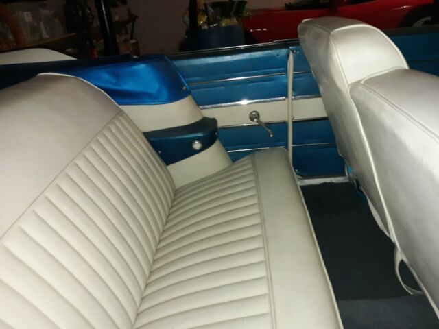 Dodge Dart 1961 image number 22