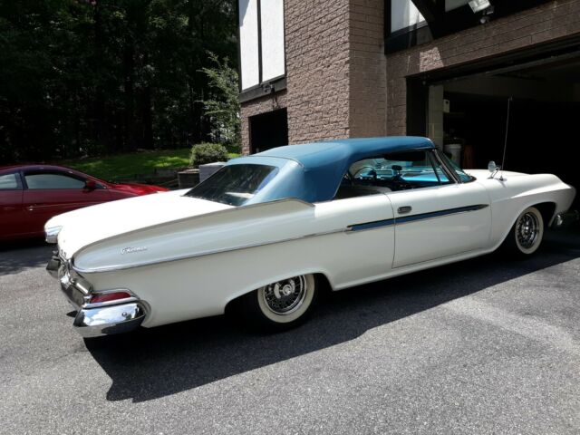 Dodge Dart 1961 image number 5