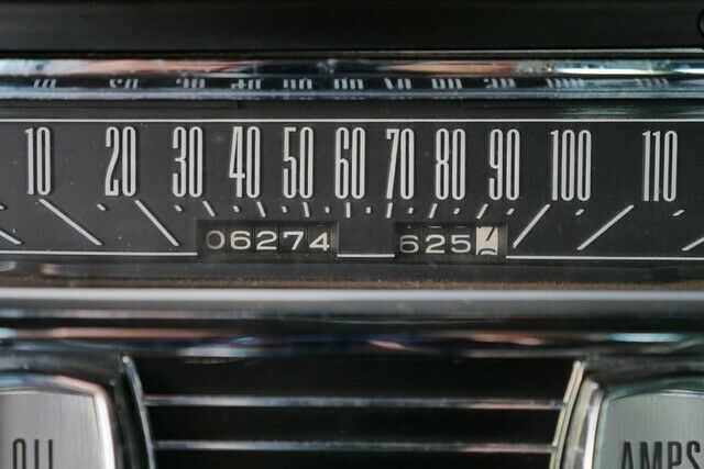 Lincoln Continental 1964 image number 2