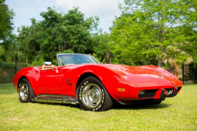 Chevrolet Corvette 1975 image number 15
