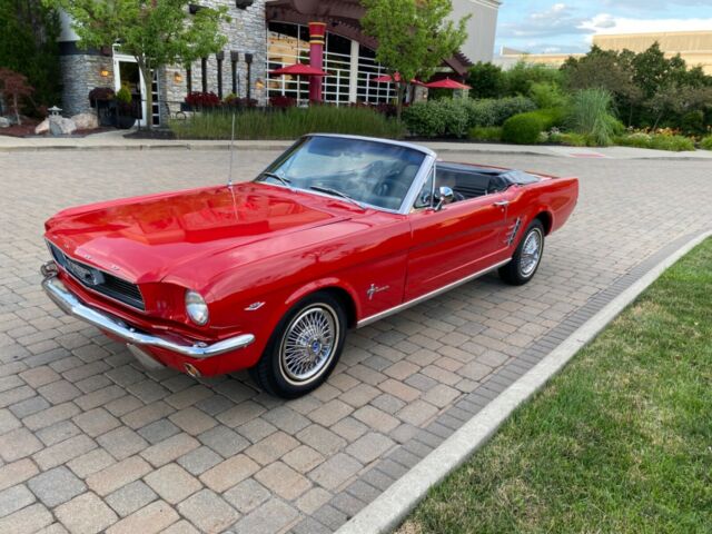 Ford Mustang 1966 image number 14