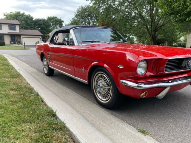 Ford Mustang 1966 image number 30