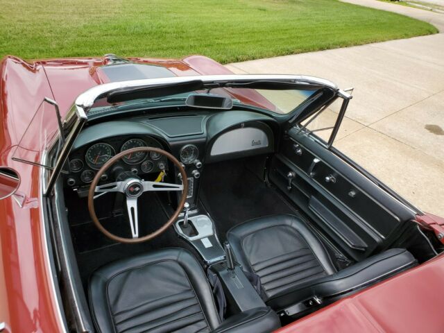 Chevrolet Corvette 1967 image number 17