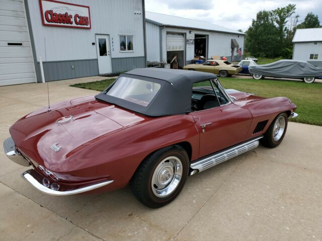 Chevrolet Corvette 1967 image number 28