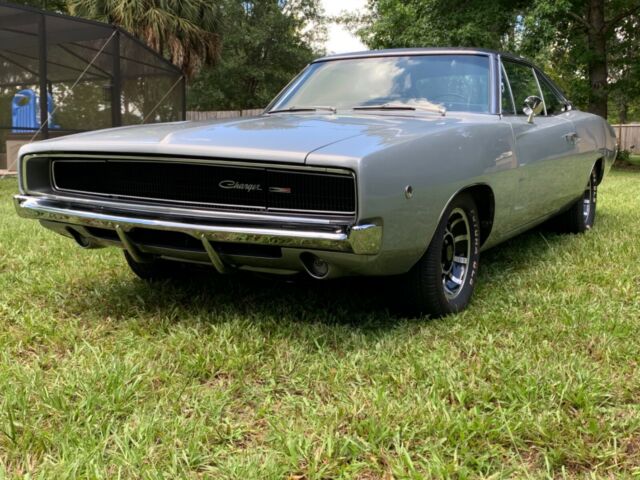 Dodge Charger 1968 image number 1