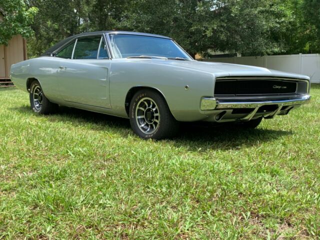 Dodge Charger 1968 image number 7