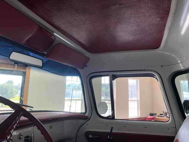 Chevrolet Cameo Carrier 1955 image number 17