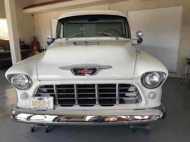 Chevrolet Cameo Carrier 1955 image number 2