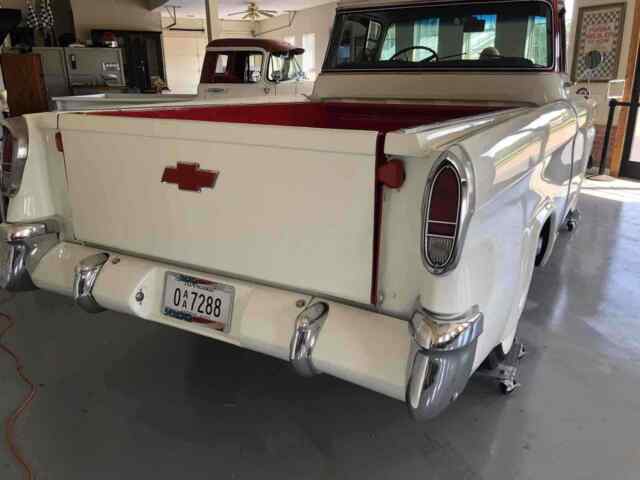 Chevrolet Cameo Carrier 1955 image number 25