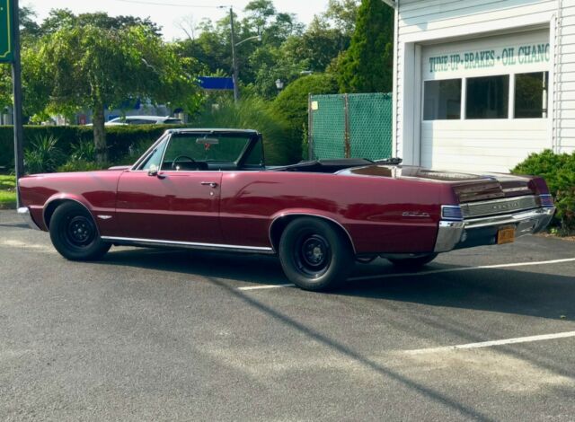 Pontiac GTO 1965 image number 9