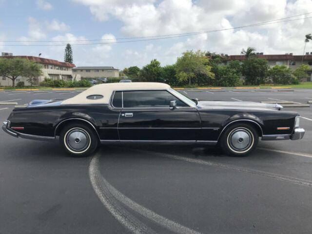 Lincoln Continental 1973 image number 21