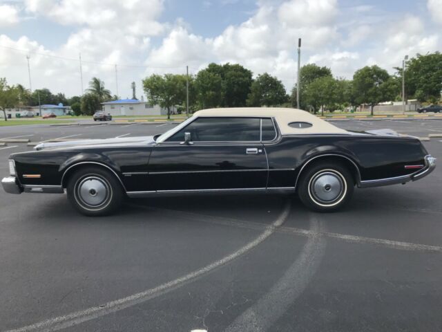 Lincoln Continental 1973 image number 23