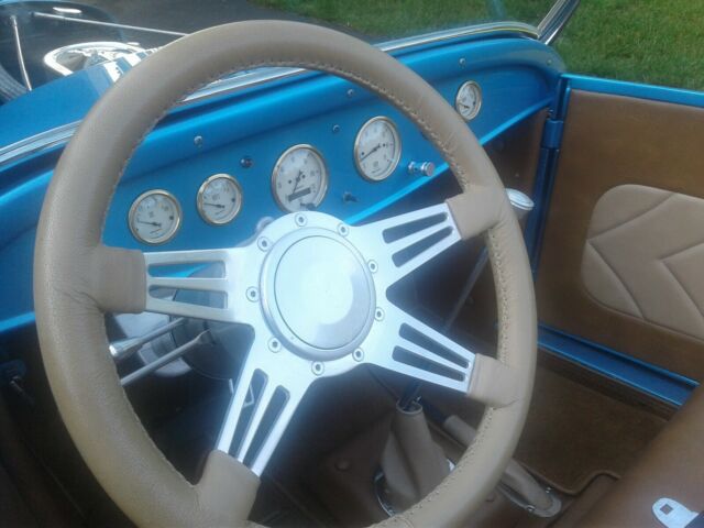 Ford Roadster 1927 image number 4