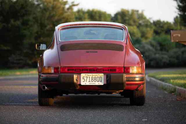 Porsche 911 S 1976 image number 20