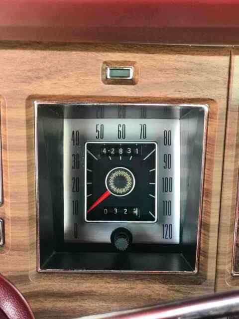 Lincoln Continental MK 4 1975 image number 8
