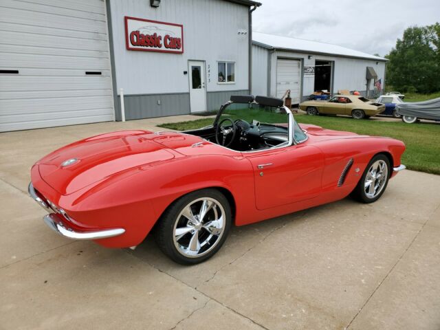 Chevrolet Corvette 1962 image number 37