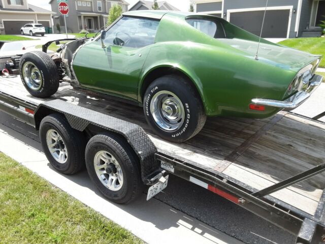 Chevrolet Corvette 1972 image number 19