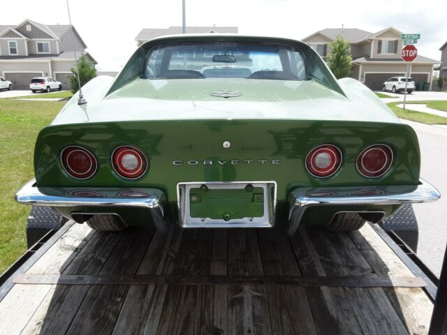 Chevrolet Corvette 1972 image number 2