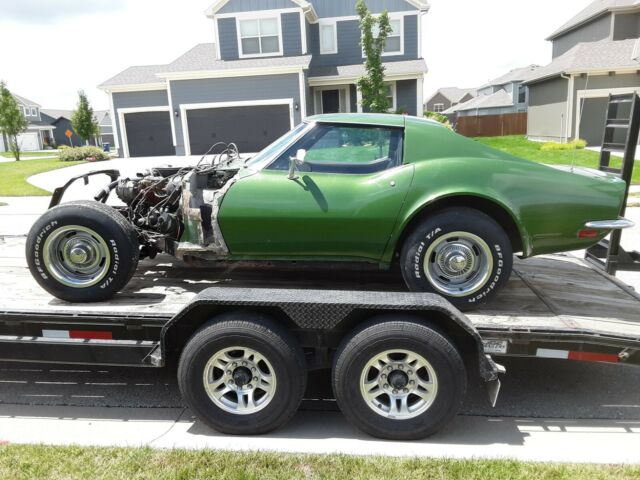 Chevrolet Corvette 1972 image number 21