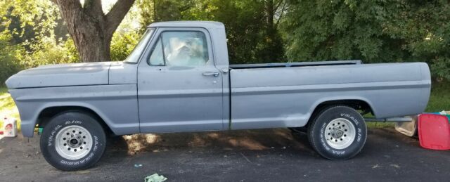 Ford F100 1967 image number 0