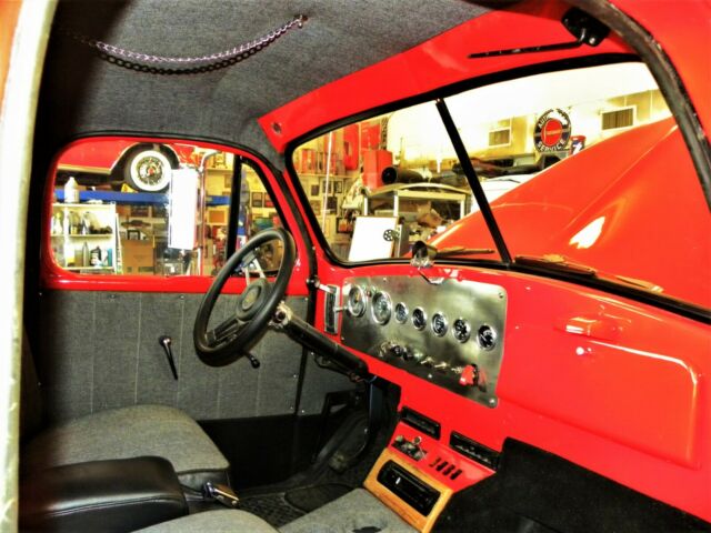 Studebaker 2R15 1949 image number 11