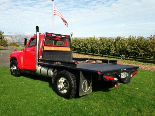 Studebaker 2R15 1949 image number 2