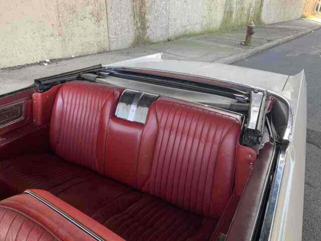 Cadillac Eldorado Convertible 1965 image number 12