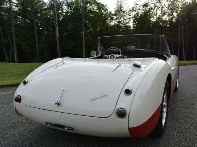 Austin Healey 3000 1960 image number 2