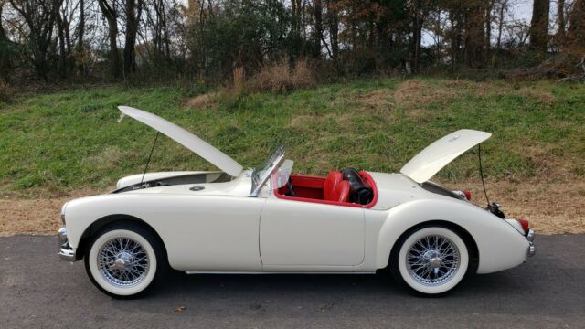 MG MGA 1956 image number 12