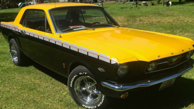 Ford Mustang 1966 image number 25
