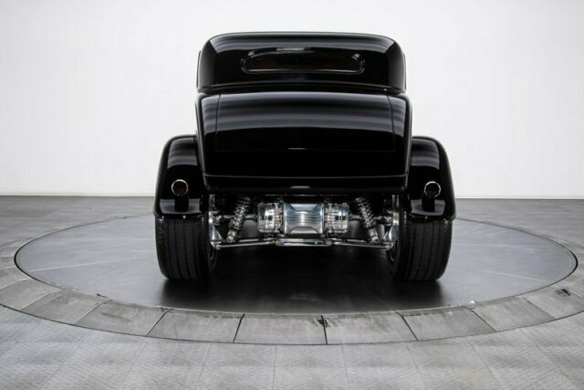 Ford 3-Window Coupe 1932 image number 20