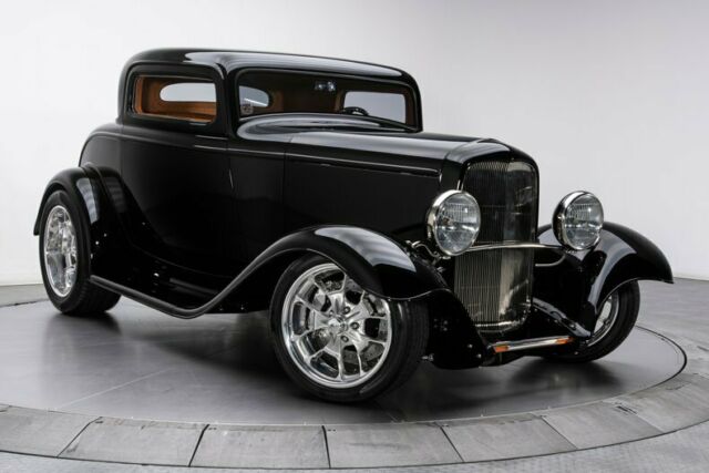 Ford 3-Window Coupe 1932 image number 42