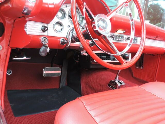 Ford Thunderbird 1957 image number 30