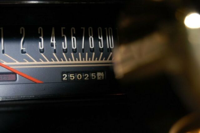 Dodge Coronet 1970 image number 42