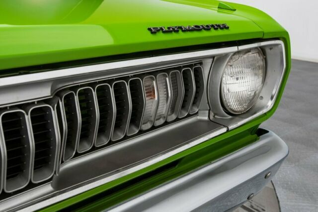 Plymouth Duster 1971 image number 17