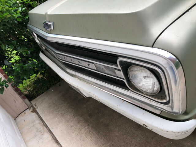 Chevrolet C/K Pickup 1500 1970 image number 2