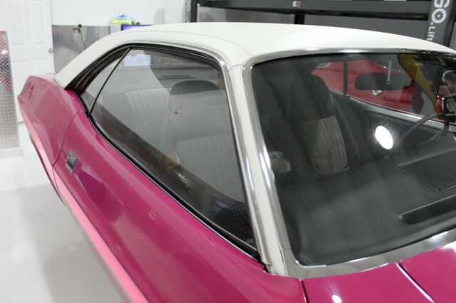 Dodge Challenger 1970 image number 25